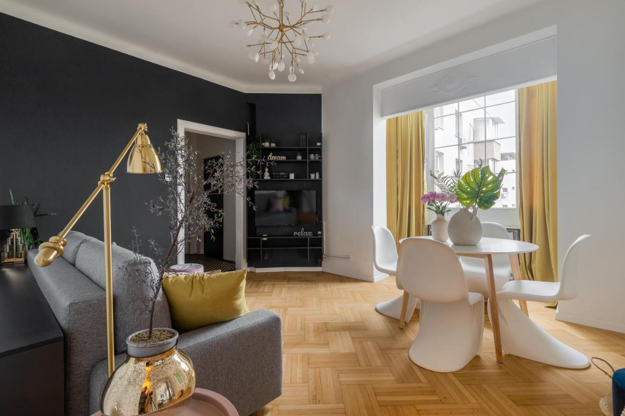 Little Paris By Urbanesq Apartment Bukares Bagian luar foto